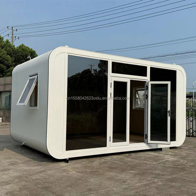Material de painel de sanduíche Sala de cápsula pré-fabricada para quarto em estrutura de aço projetada Casa de contêineres