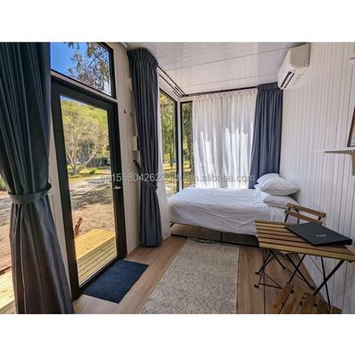 Tubos de aço galvanizado quadrados Estrutura principal Casas de contêineres de 40 pés para aplicações de hotel e carport
