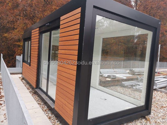 20ft Design Moderno Casa de Madeira Prefabricada Material de Aço Pequena Casa de Contêiner para Hotel / Casais Vocação Estadia ao ar livre