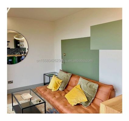 Casa de contêineres de transporte de 40 pés de design moderno da UE para shopping com janelas de liga de alumínio e painel de sanduíche