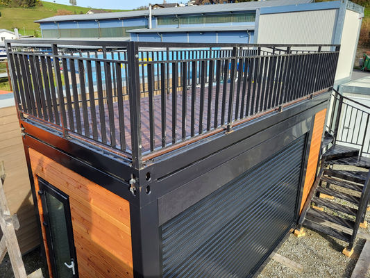 20ft Flat Pack Container Modern Design Steel Prefabricated Mobile Home Café Bar Shop com terraço e aplicação ao ar livre