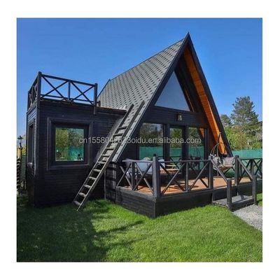 Estrutura principal Tubos quadrados de aço galvanizado Casa exterior triangular moderna projetada com material de painel de sanduíche para loja