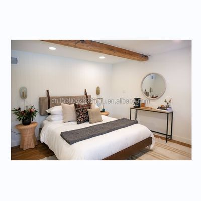20ft ou 40ft Container Modern Design EU Triângulo Forma Estrutura de aço Casas de madeira com estrutura de aço em forma de A Quadro Sala