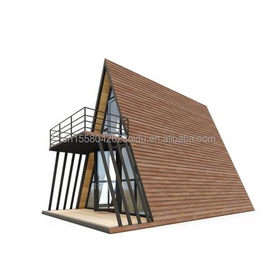 Resort Triângulo Forma Casa de madeira Estrutura de aço com aço galvanizado Dobragem 180g e 50/75/100mm Wave Sandwich Panel Paredes