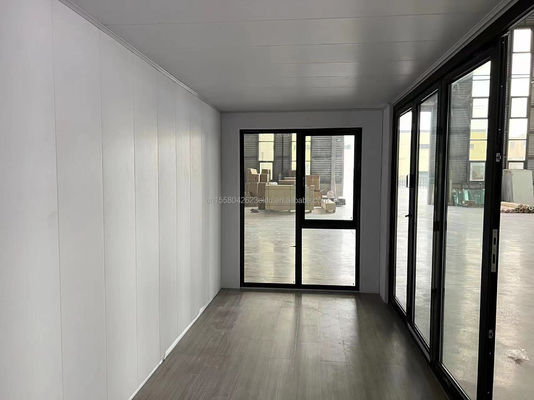 Casa de contêiner de 20 pés pré-fabricada Casa pequena com tubos quadrados de aço galvanizado e design modular