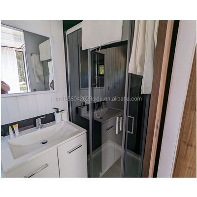 Moderna casa de campo pré-fabricada de dois andares para escritório ao ar livre Residencial feita de painel de sanduíche e dobragem de aço galvanizado