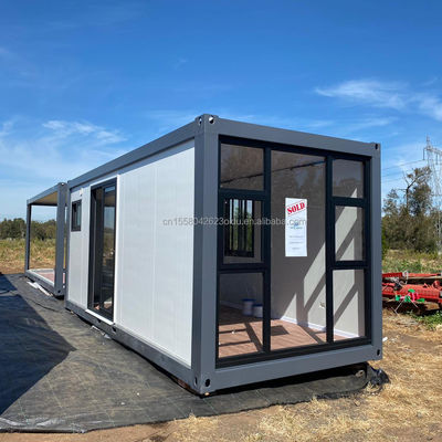 Transformação de um contêiner de transporte de 40 pés para uma casa familiar conveniente quarto sala de estar cozinha e banheiro incluídos